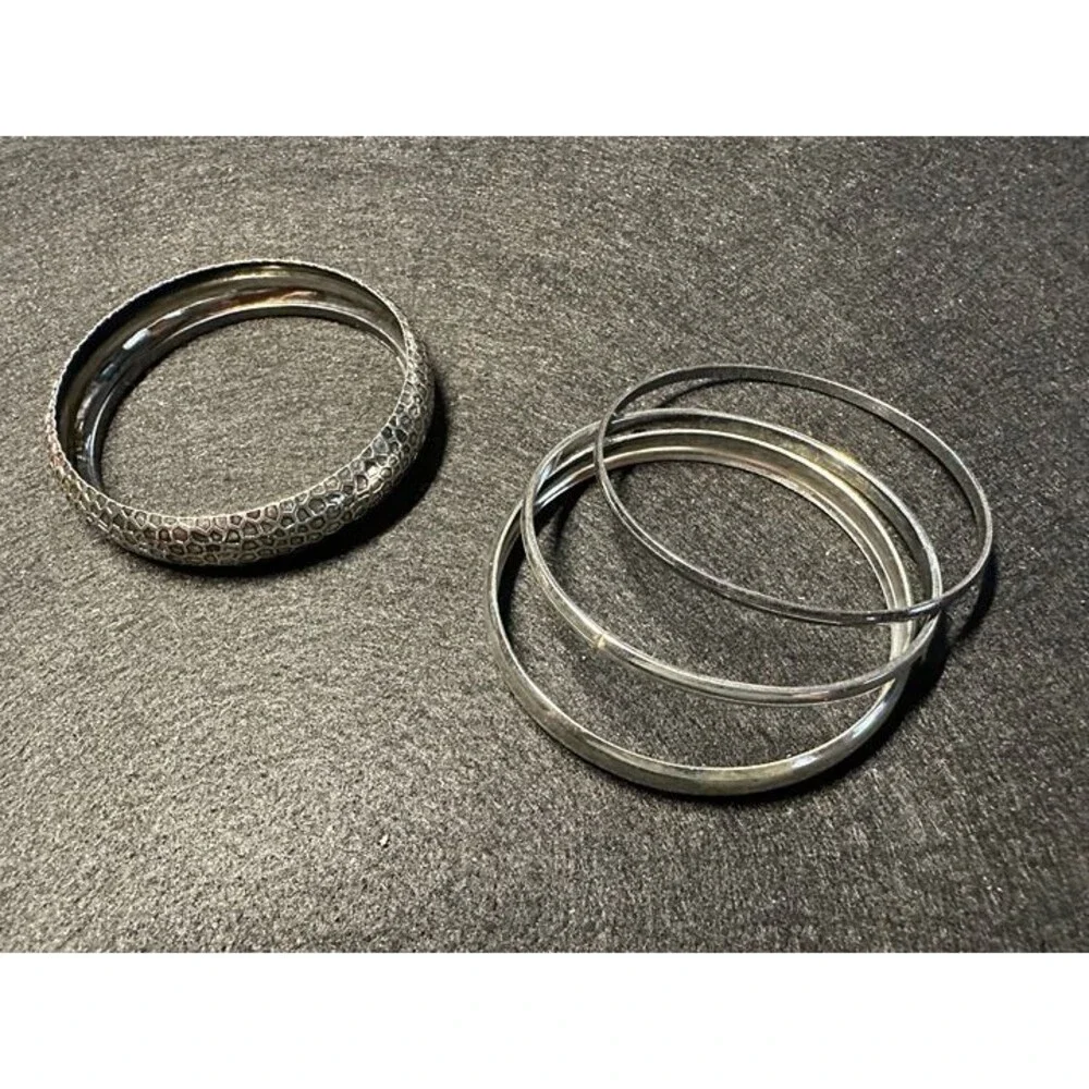 silver tone bangle bracelet set of 4 textured and smooth stackable jewelry nwt